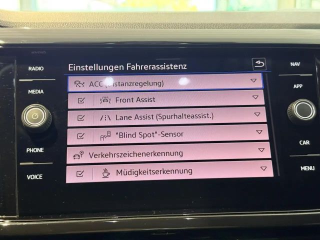 Volkswagen T-Cross 1.0 TSI DSG Style