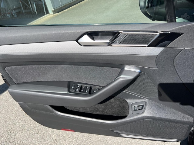 Volkswagen Passat 2.0 TDI Business DSG Variant