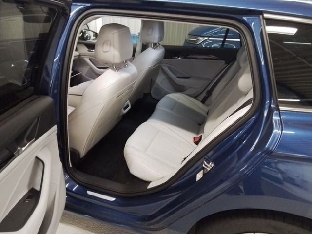 Volkswagen Passat 2.0 TDI Elegance Elegance