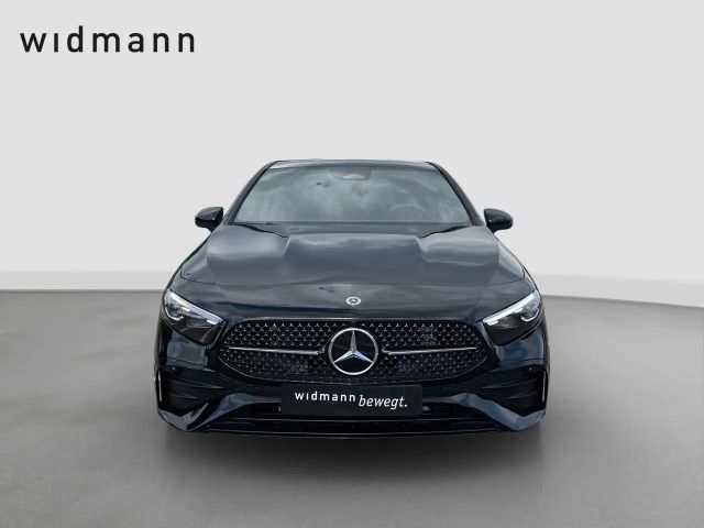 Mercedes-Benz A 180 AMG Line Hatchback