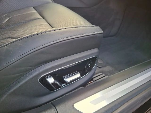 Audi A8 60 TFSI Hybride Lang Quattro