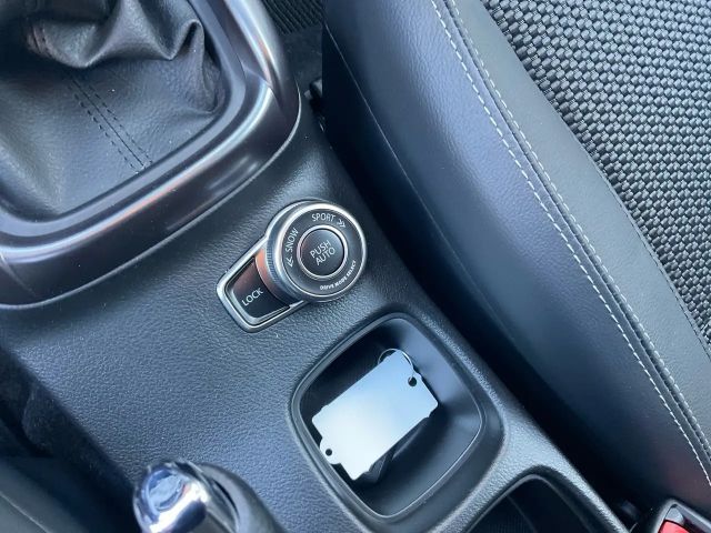 Suzuki S-Cross Flash