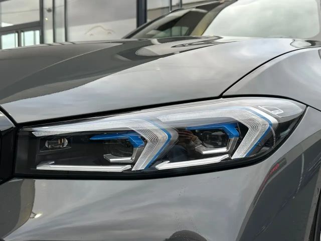 BMW 320 320i M-Sport Touring