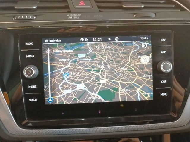 Volkswagen Touran 1.5 TSI DSG IQ.Drive