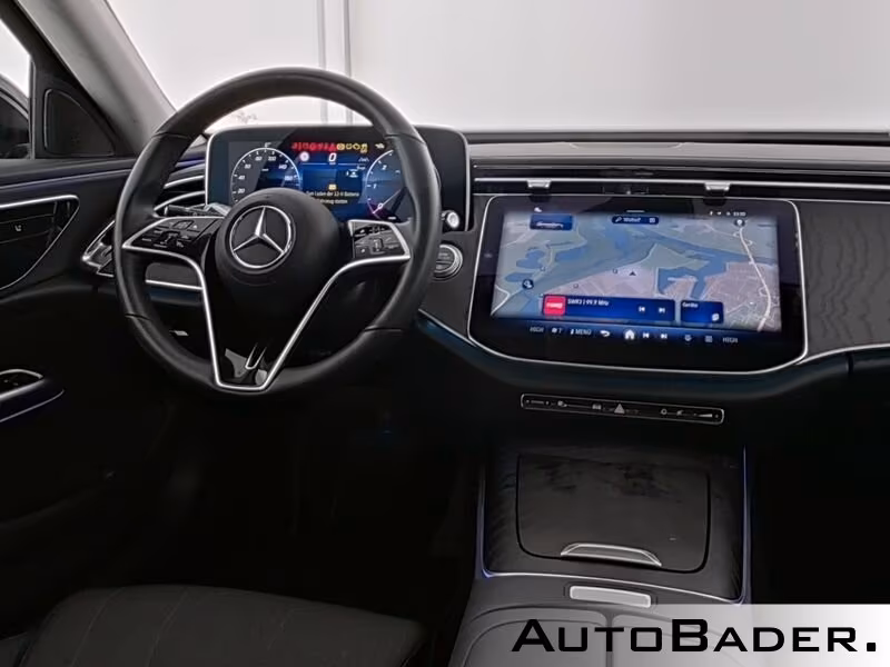 Mercedes-Benz E 220 AVANTGARDE E 220 d Estate