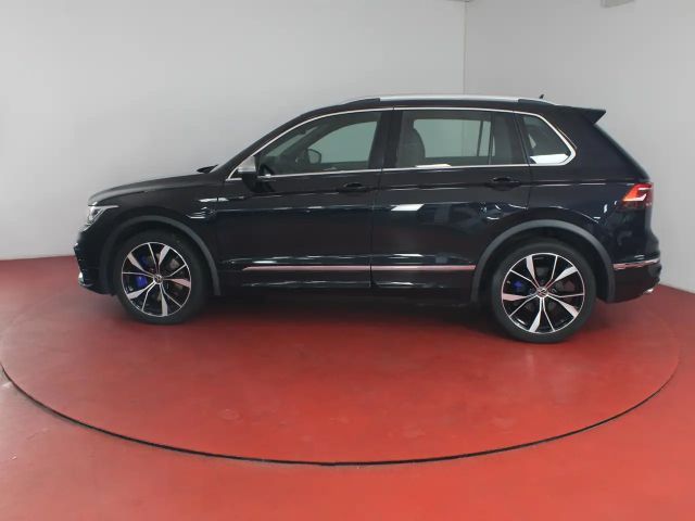 Volkswagen Tiguan 2.0 TSI IQ.Drive