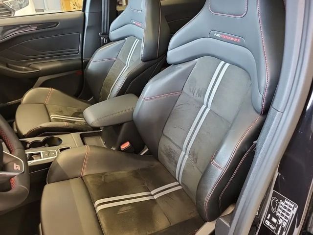 Ford Focus EcoBoost ST Line Wagon