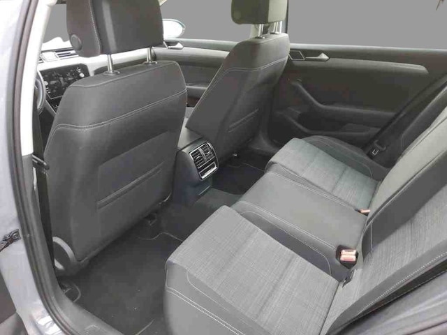 Volkswagen Passat 1.5 TSI Business Variant