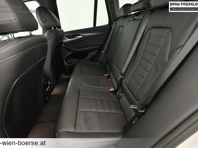 BMW X3 xDrive30e