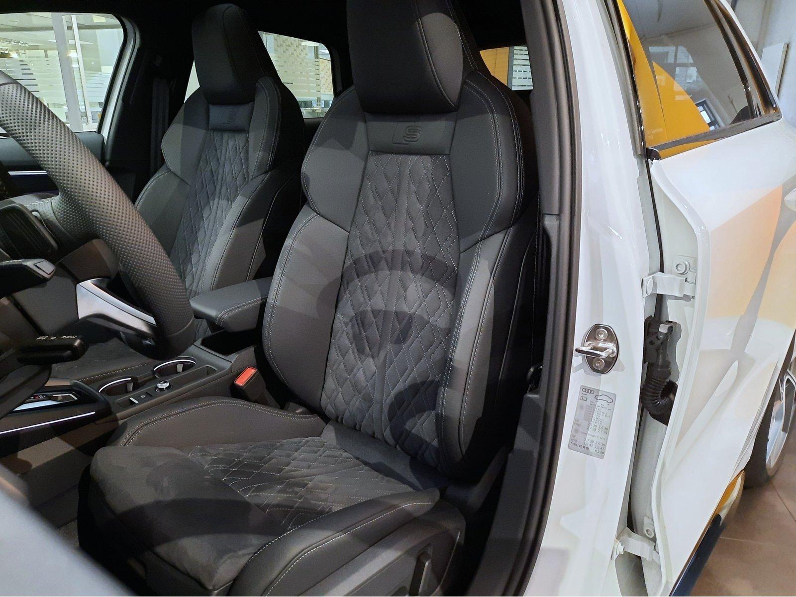 Audi A3 S-Line S-Tronic Sedan Sportback