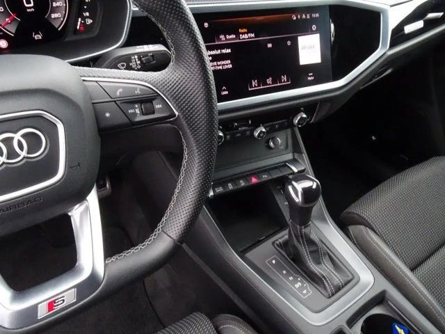 Audi Q3 40 TFSI Quattro S-Line Sportback