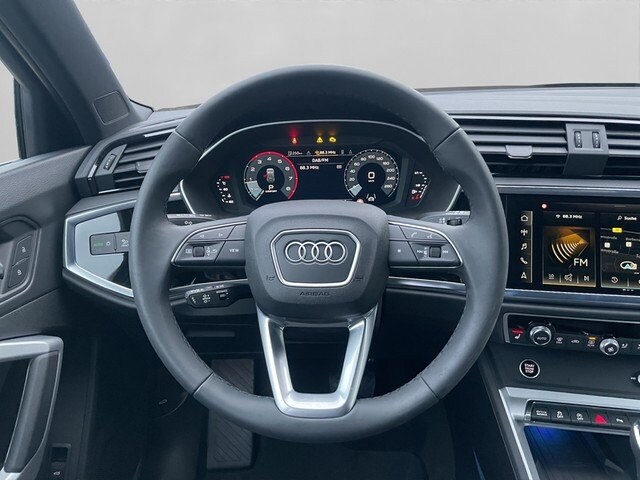 Audi Q3 35 TFSI S-Tronic
