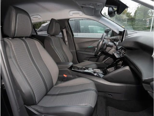 Peugeot E-2008 Allure Pack