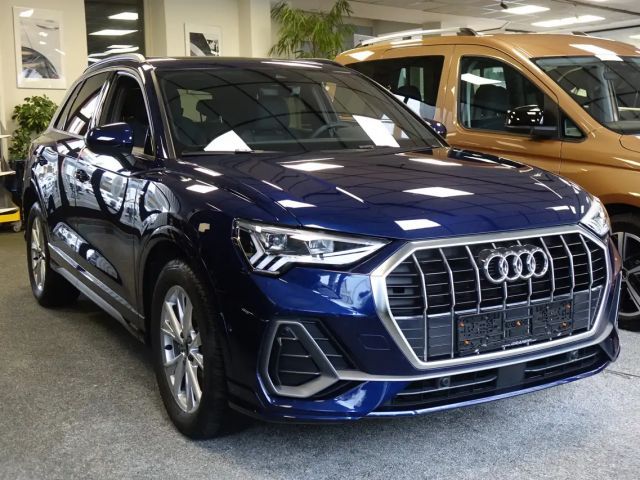 Audi Q3 35 TDI S-Line S-Tronic