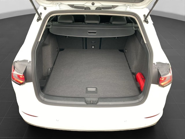 Volkswagen Golf 1.5 eTSI DSG IQ.Drive Variant