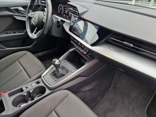 Audi A3 30 TFSI S-Line