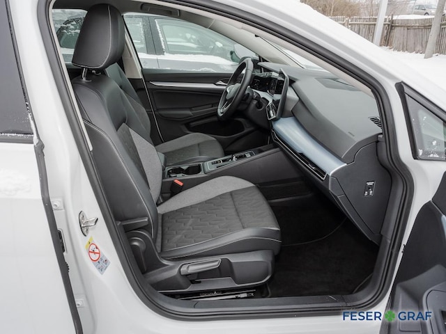Volkswagen Golf 1.5 eTSI DSG Golf VIII
