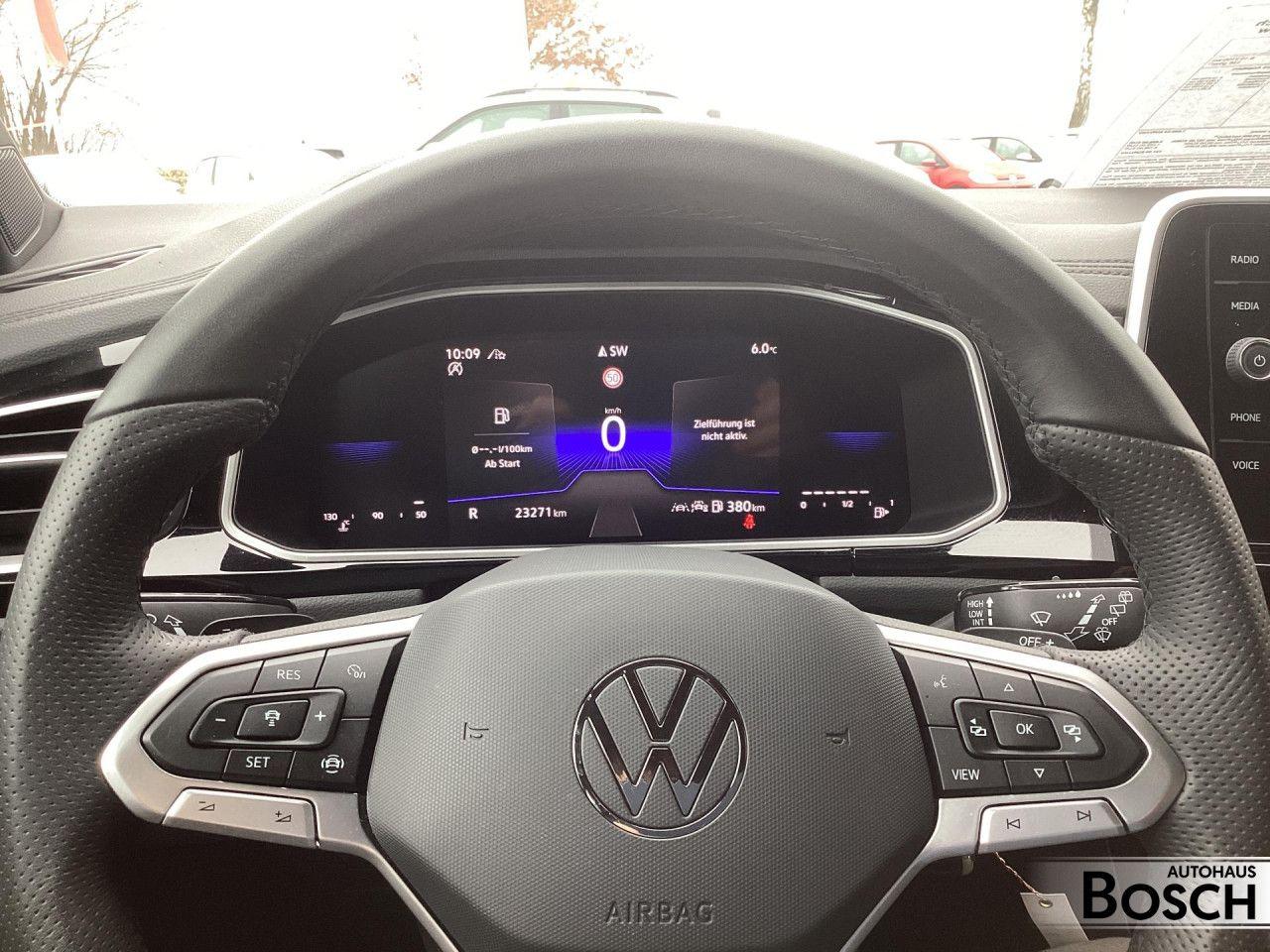 Volkswagen T-Roc 1.5 TSI DSG R-Line