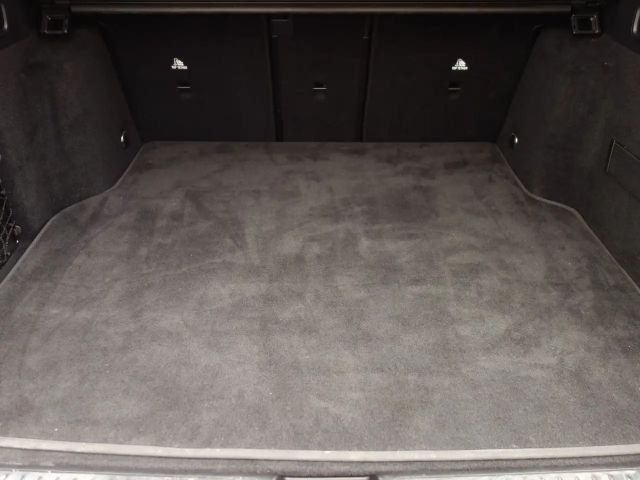 Mercedes-Benz C 180 AVANTGARDE Estate