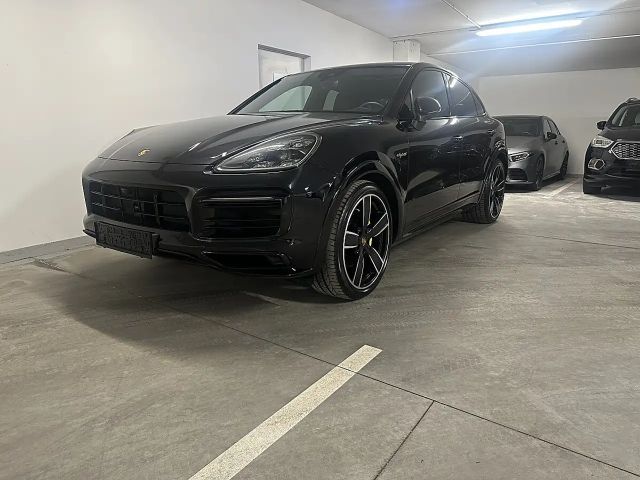 Porsche Cayenne Coupé E-Hybrid
