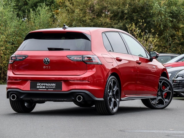 Volkswagen Golf 2.0 TSI DSG GTI