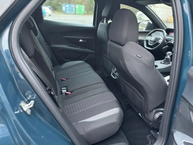 Peugeot 3008 Active Pack PureTech