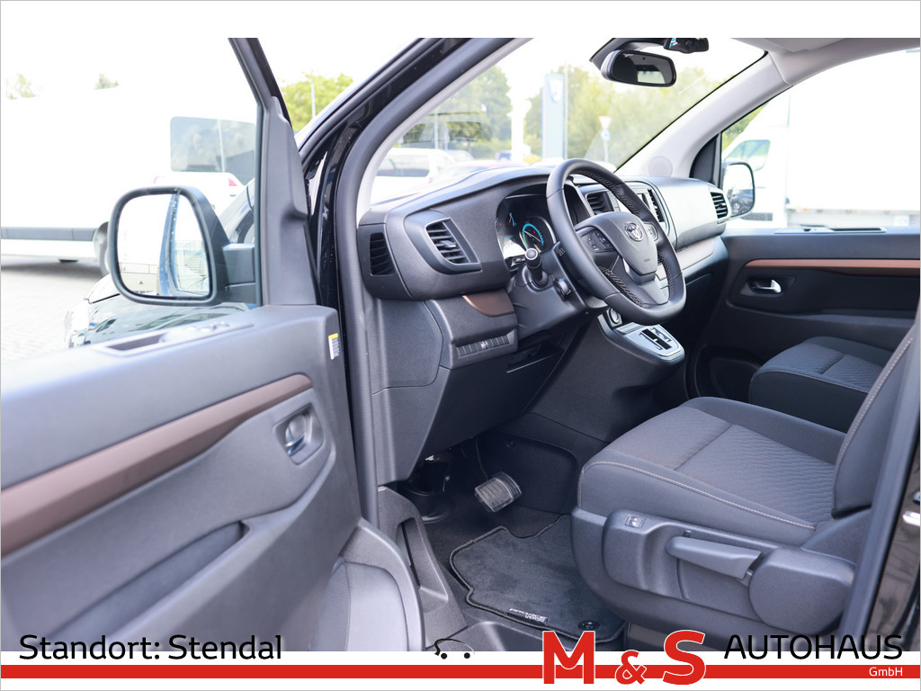 Toyota Proace Verso EV L1 Plus Team D