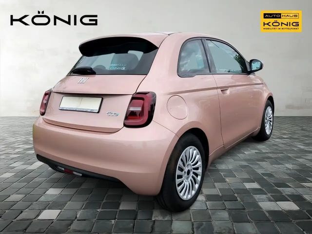 Fiat 500e *CarPlay*Android Auto*Klima*Radio
