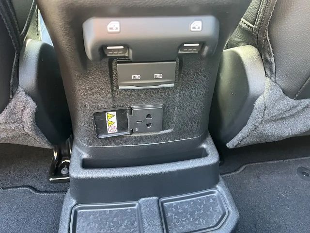 Jeep Wrangler 4xe Sahara