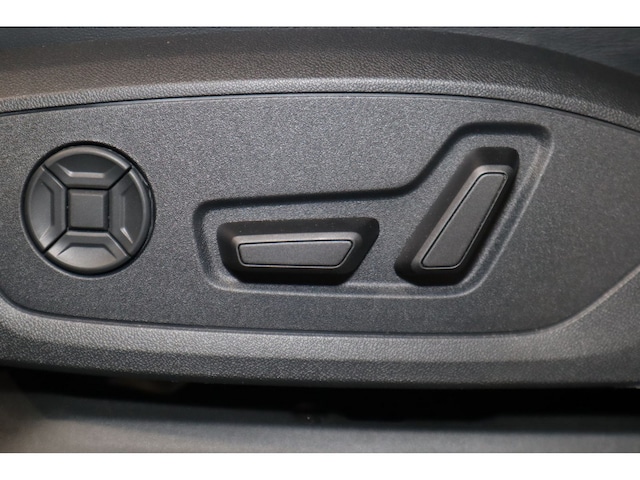 Audi Q4 e-tron SUV 45 e-tron Audi Q4 e-tron