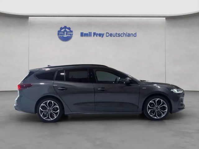 Ford Focus EcoBoost ST Line Style Wagon