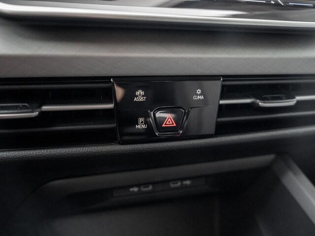 Volkswagen Golf 1.5 TSI Golf VIII