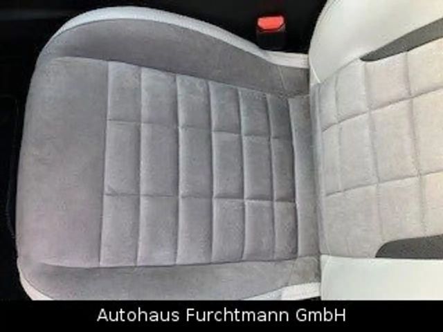 Citroën C4 Hybrid Max