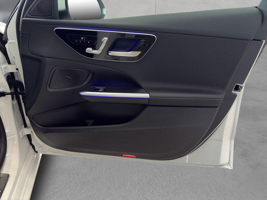 Mercedes-Benz C 200 AVANTGARDE Premium Sedan