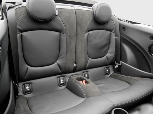 MINI Cooper Cabrio Classic Trim Premium LED Leder Navi