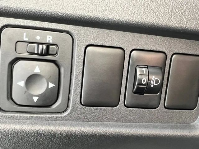 Mitsubishi Space Star Star