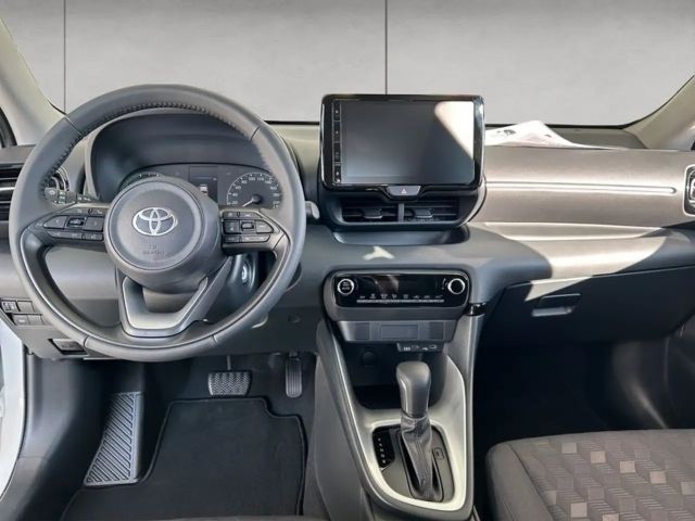 Toyota Yaris Business Hybride VVT-i