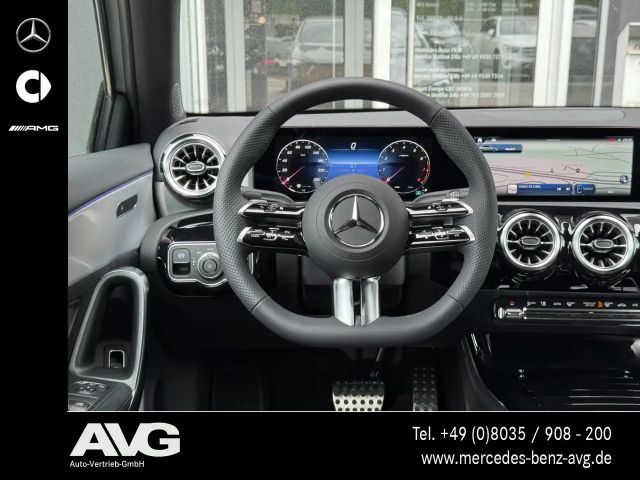 Mercedes-Benz A 200 AMG Line