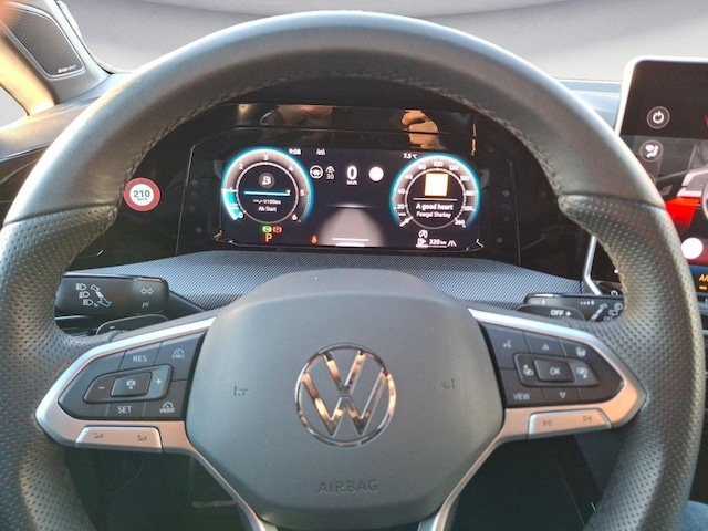 Volkswagen Golf 2.0 TDI DSG R-Line Variant