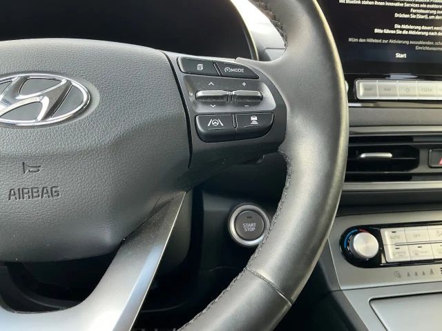 Hyundai Kona 64 kWh Electric