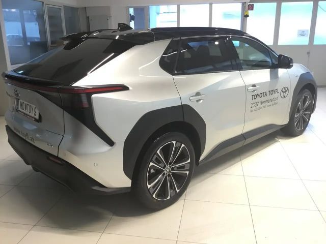 Toyota bZ4X Style Vierwielaandrijving
