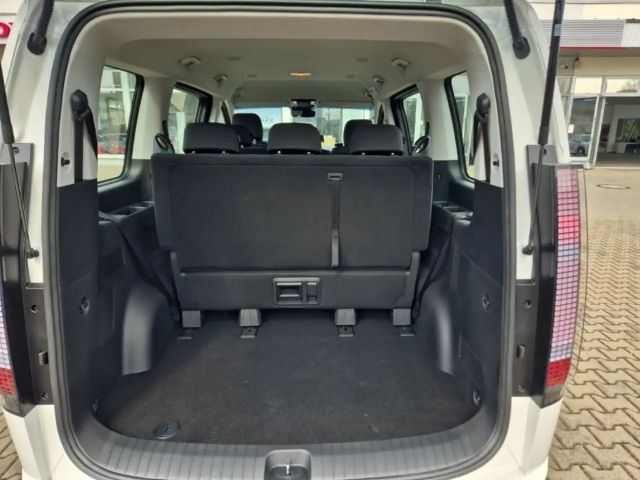 Hyundai Staria Trend