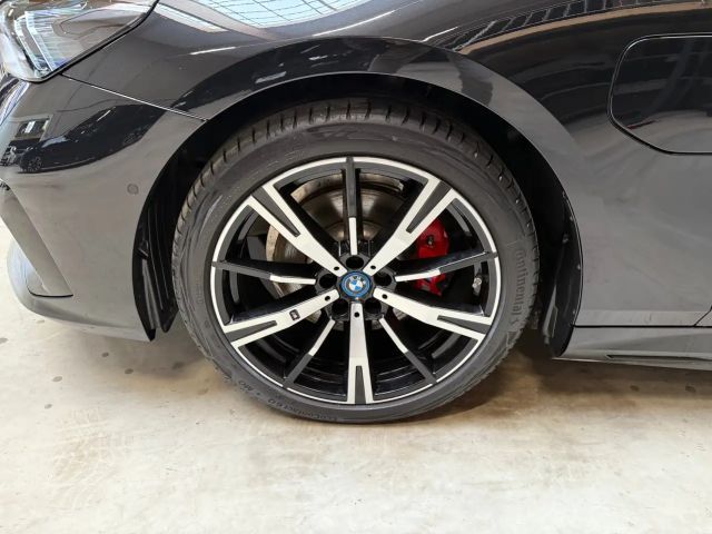 BMW 530 530e M-Sport xDrive