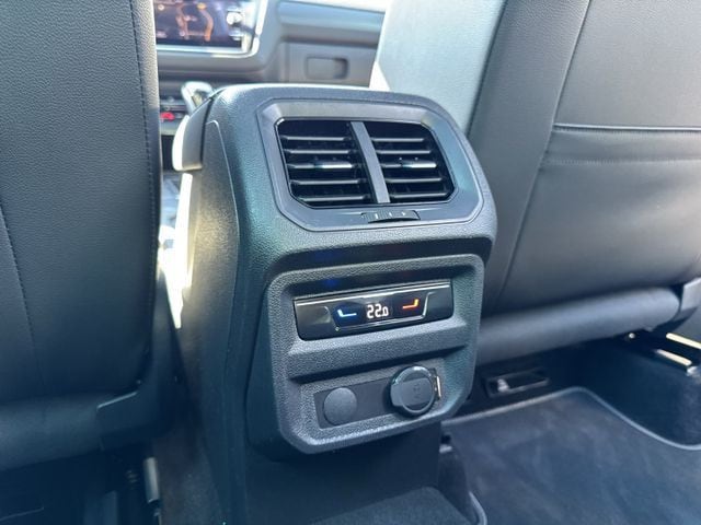 Volkswagen Tiguan 2.0 TDI IQ.Drive R-Line