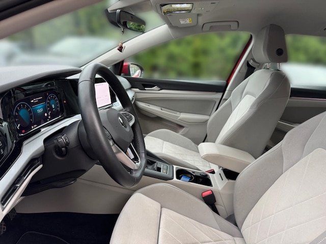 Volkswagen Golf 1.5 TSI Golf VIII Life Variant