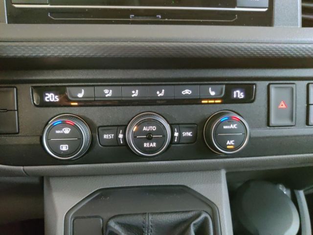 Volkswagen Caravelle 2.0 TDI DSG T6