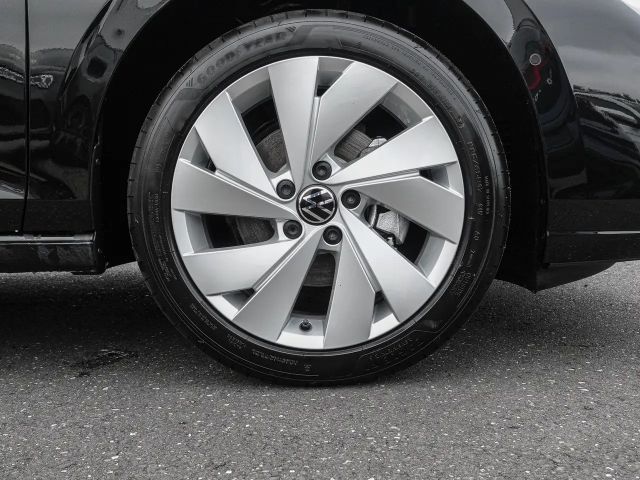 Volkswagen Golf 1.5 TSI Life