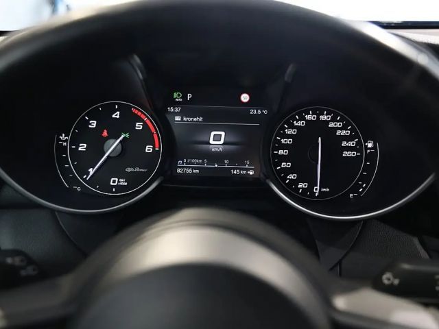 Alfa Romeo Giulia AT8 Super