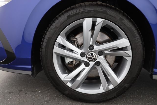 Volkswagen Golf 2.0 TSI 4Motion DSG Golf VIII