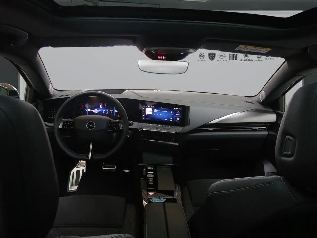 Opel Astra Sports Tourer Ultimate